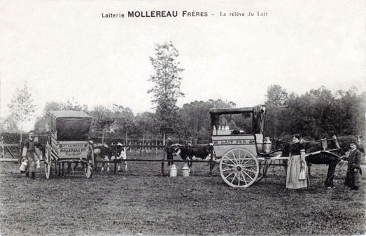 Carte postale laiterie de Trois-Moulins